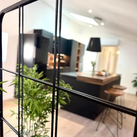 L Ecrin Secret De Appartement *